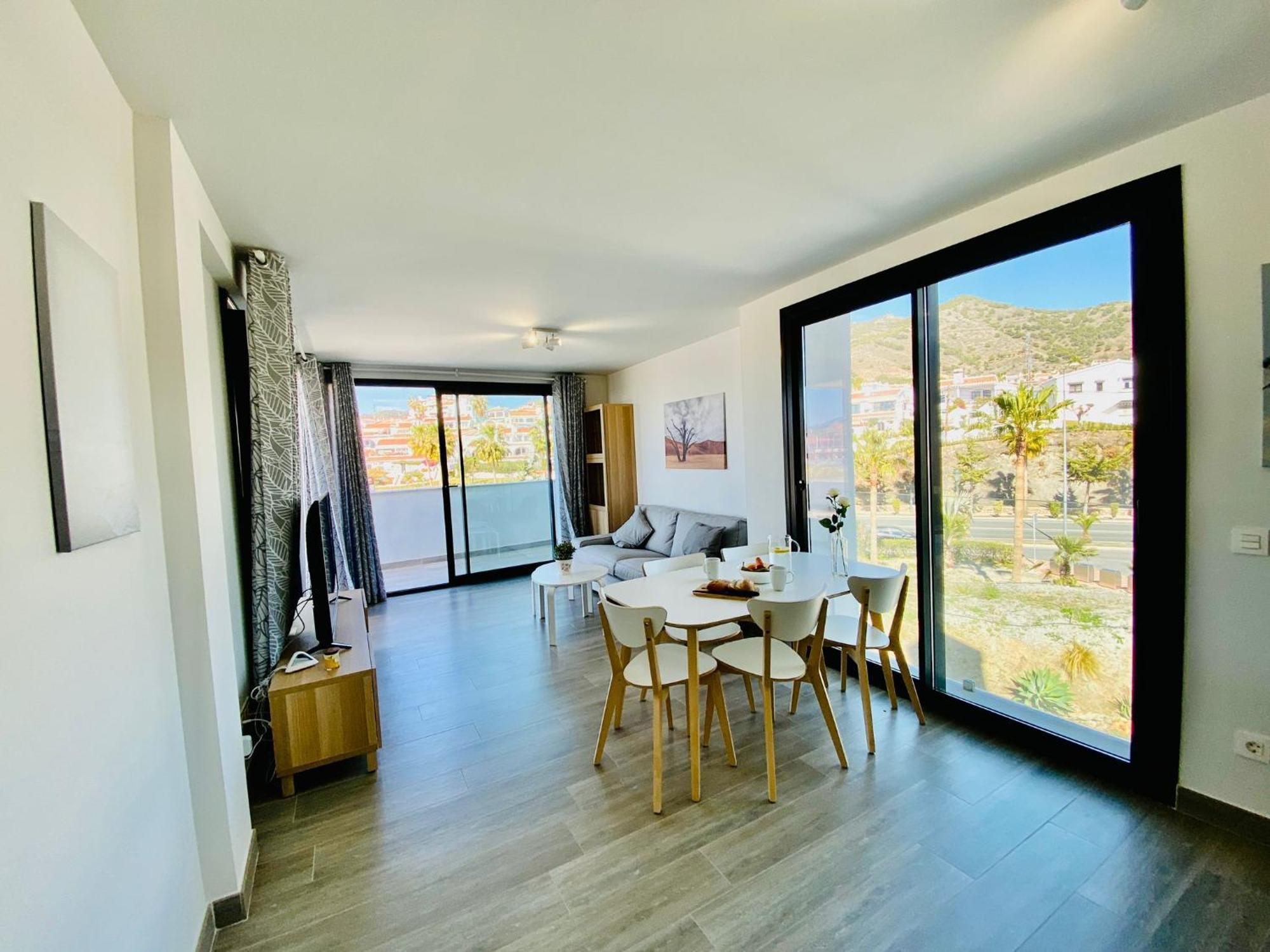 Royal Palm 22 Luxurious 3 Bedroom Penthouse Nerja Exterior photo